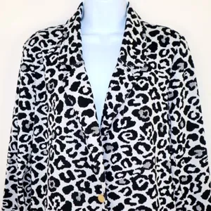 Andrew Marc‎ leopard print black and white longline open front cardigan size S thumbnail 2