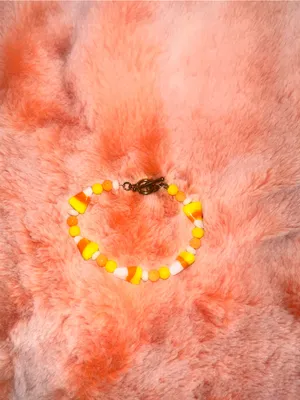 Handmade Candy Corn Glass Beaded Halloween Bracelet thumbnail 3