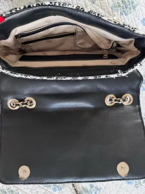Guess Purse thumbnail 4