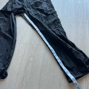 Old Navy Quick Dry Nylon Pants Womens Small Black Drawstring Waist thumbnail 7