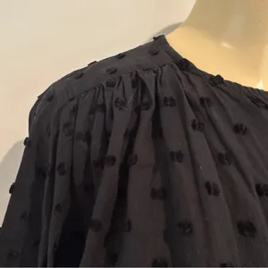 Zara Swiss Dot Blouse Sz M Black Long Sleeves Cotton Button Front Top Shirt thumbnail 6