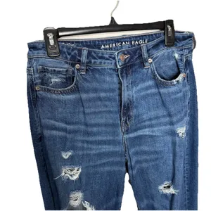American Eagle Mom Strigid Jean Blue Jeans High Rise Distress Denim Sz 10 Womens thumbnail 2