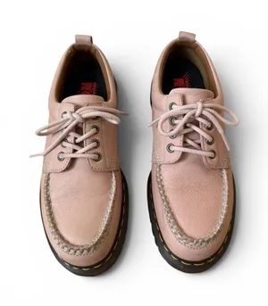 Dr Martens Lowell Buttersoft Leather Moc Toe Shoes Powder Pink Coquette Sz 8 thumbnail 1
