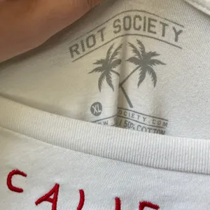 Riot Society White Short Sleeve with Stitched Red “California” Logo Top T-Shirt thumbnail 5