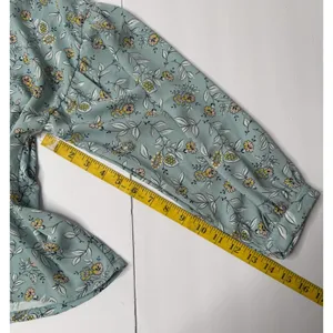 Loft Aqua Floral Print Mixed Media Blouse‎ Women Small Pleated Back Career Party thumbnail 7