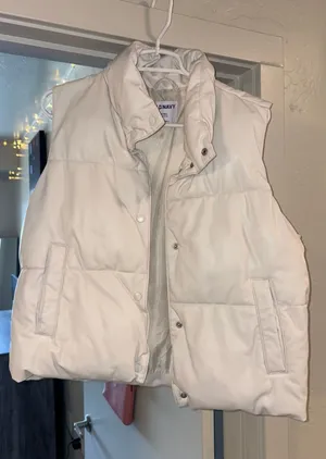 old navy vest  thumbnail 1