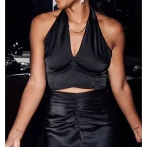 Abercrombie & Fitch Deep V Halter Crop Top Size XL Black Sexy Going Out Clubwear thumbnail 10