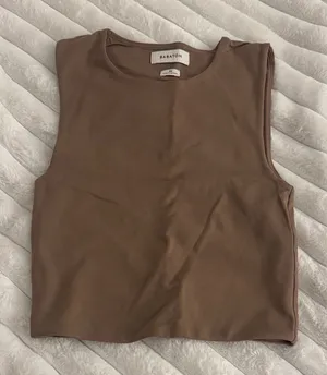 Aritzia Babton contour tank thumbnail 1