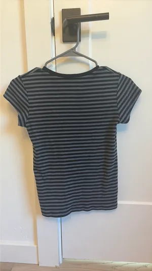 Brandy Melville Top Striped thumbnail 2