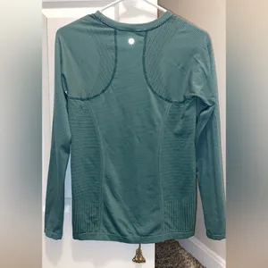 Athleta Teal Long Sleeve Top thumbnail 2