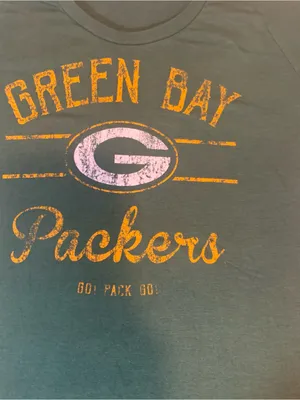 NFL Women's Green Bay Packers Team Apparel Baby Tee Ladies Sz Medium thumbnail 3