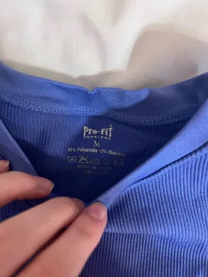 Pro-fit top thumbnail 2