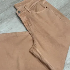 Old Navy‎ Mid-Rise Baggy Wide Leg Jeans Peach Orange Denim Pants Size 10 thumbnail 1