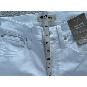 Madewell Mid Rise Kick Out Ankle Length Jeans Pure White Womens Size 23 thumbnail 13