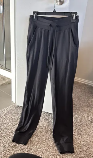 Lululemon Black Joggers thumbnail 1