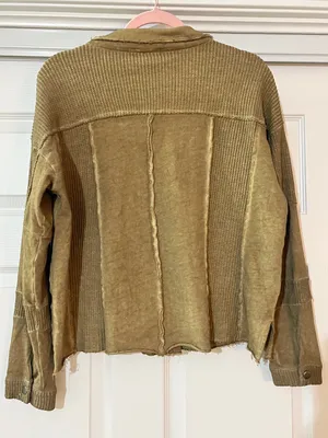 POL Olive Green Button-Up Shacket thumbnail 2