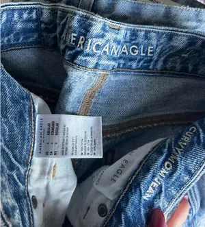 American Eagle Jeans Curvy Mom jeans  thumbnail 6