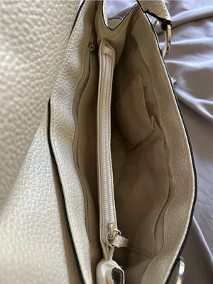 GUESS Cream Pebbled Leather Satchel with Signature G Hardware thumbnail 5