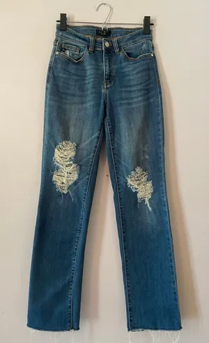 Judy Blue Straight Fit Distressed Frayed Medium Rise Jeans Women's size 3 / 26 thumbnail 1