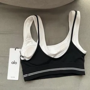 Alo Yoga Airbrush Better Together Bra Black/White XXS thumbnail 4