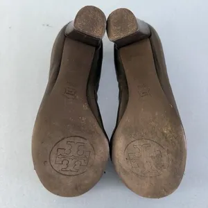 Tory Burch Abbey 2 Mid Heel Black Leather‎ Cap Toe Block Heel Pumps thumbnail 7