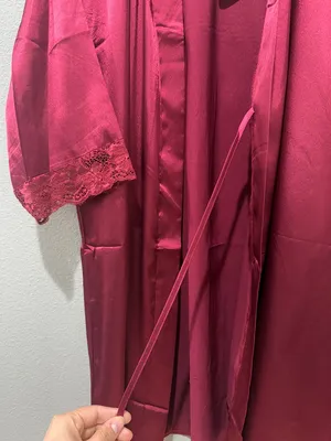 Ekouaer Deep Red Satin Lace Trim Robe Size M thumbnail 3