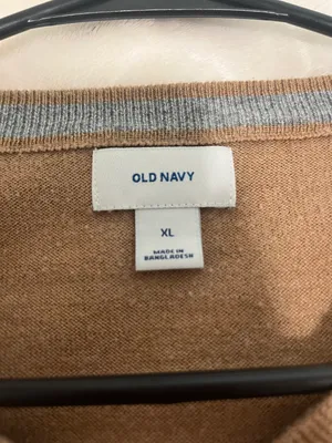 Old Navy sweater thumbnail 3