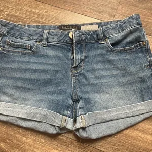 Aeropostale (Size: 8) thumbnail 1