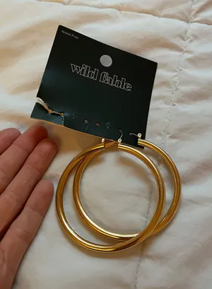 Gold Hoop Earnings thumbnail 2