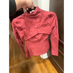 Lululemon Hooded Define Jacket‎ reddish pink size 4 thumbnail 3