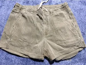 American Eagle Stretch Olive Green Casual Shorts Size 8 thumbnail 1