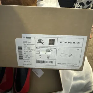 Burberry Red Patent Loafers Grosgrain Bow Flat Shoes SIZE 40- Box, Info &Dustbag thumbnail 8