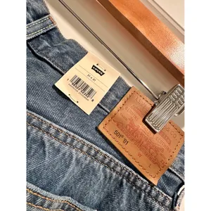 Levis 501‎ 81 High Rise Tapered Jeans Blue Denim 31x31 NWT thumbnail 6