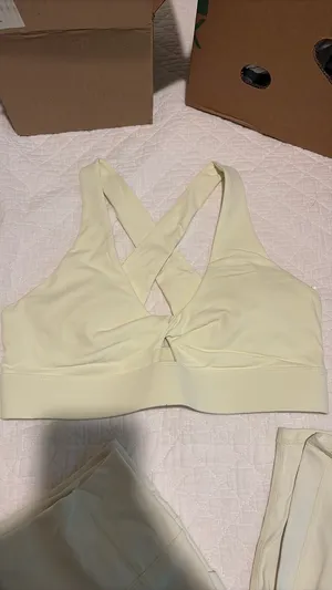 Fabletics Matching Workout Set thumbnail 3