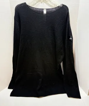 NWT Alo Yoga Cashmere Reform Long Sleeve Top Black Sweater L 100% Pure Luxury thumbnail 1