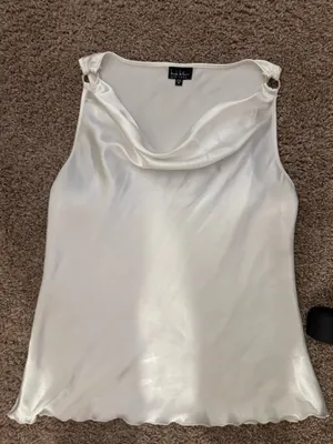 White blouse Size M thumbnail 1