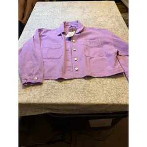 Gameday‎ Social Clemson Tigers Embroidered Cropped Denim Jacket Lavender W L NWT thumbnail 3