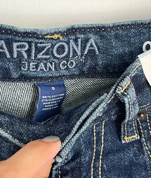 High Rise jean Shorts NEW thumbnail 3