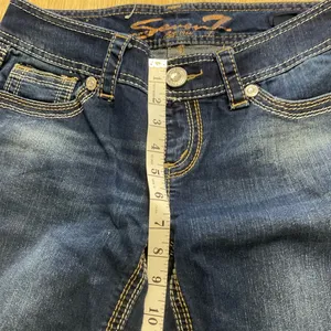 SEVEN 7 Low Rise Medium Wash Distressed Blue Denim Skinny Jeans Women's Size 28 thumbnail 14