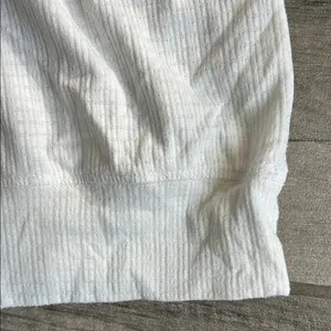 Casual White V-Neck Tee for Women thumbnail 3