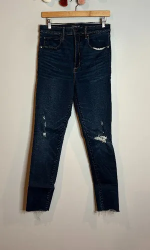 Abercrombie & Fitch Ultra High Rise Super Skinny jeans thumbnail 1