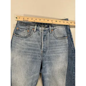 Levis 501 Two-Toned Straight Leg Jeans Womens 26" Cotton Button Fly Indie Travel thumbnail 7