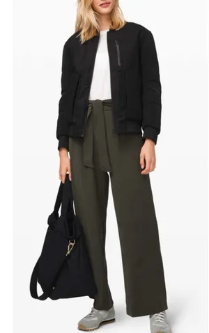Lululemon noir wide leg belted pants Olive green 4 thumbnail 1