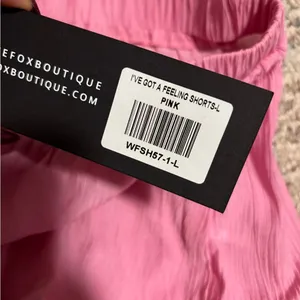 NWT White Fox Boutique I've Got A Feeling Shorts Pink- Size Large thumbnail 10