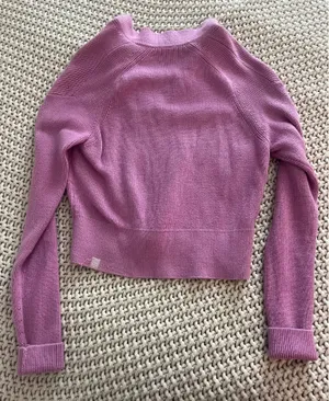 Lululemon pink sweater thumbnail 2