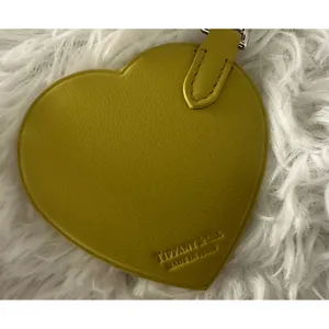 Tiffany & Co. New‎ Leather Heart Rtt Return to Tiffany Keychain Keyring thumbnail 4