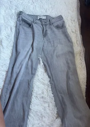 Hollister Low-Rise Grey Jeans thumbnail 1