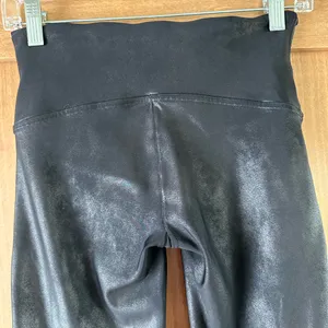 Spanx Faux Leather Moto Leggings Very Black Size Large 20136R‎ thumbnail 6