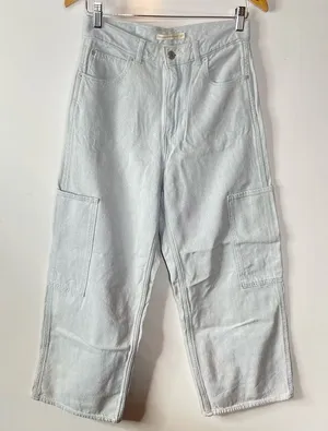 Levi’s High Rise Wide Leg Crop Utility Light‎ Wash Jeans Size 27 thumbnail 1