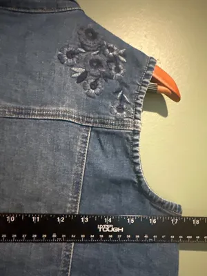 Westport 1962 Embroidered Denim Vest Small Y2K Boho Indie Cowgirl Layering Top thumbnail 6